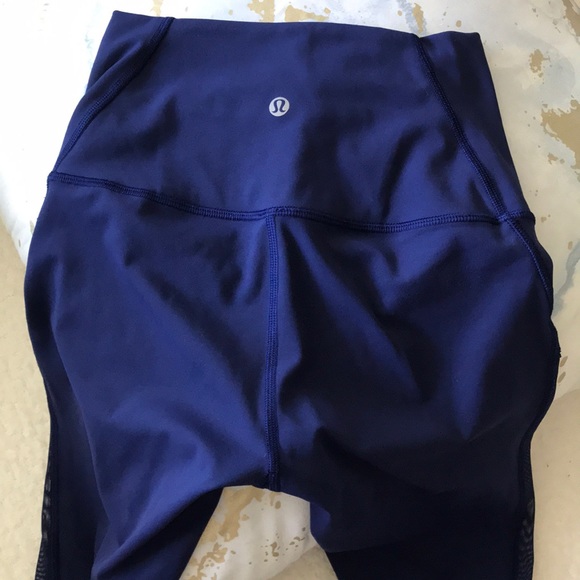 Lululemon Mesh Wunder Under Crop 23” - Picture 3 of 6